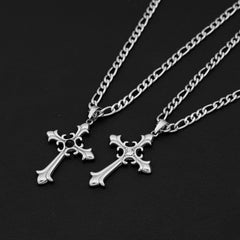 Men’s Figaro Chain Cross Necklace – 18K Gold Plated Titanium Steel Diamond-Cut Pendant, Hip-Hop Style Non-Tarnish Jewelry