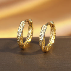925 Sterling Silver Mobius Hoop Earrings - Minimalist Twisted Infinity Huggie Earrings for Men & Women