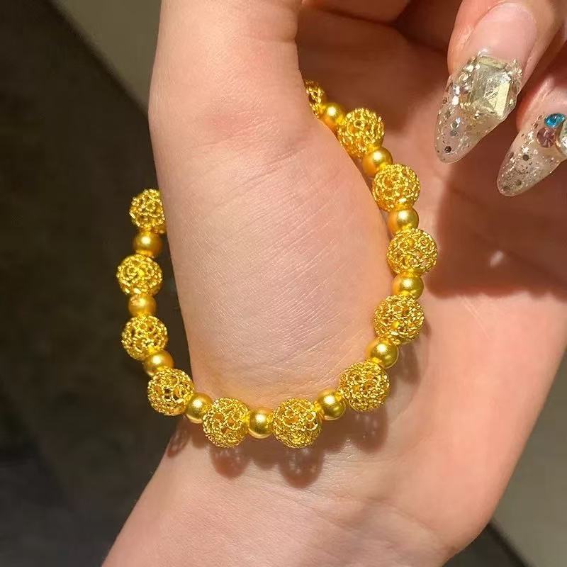 Ancient Method Filigree Hydrangea Bracelet – 18K Gold Plated Hollow Ball Bead Jewelry, New Chinese Style Exquisite Gift for Girlfriend