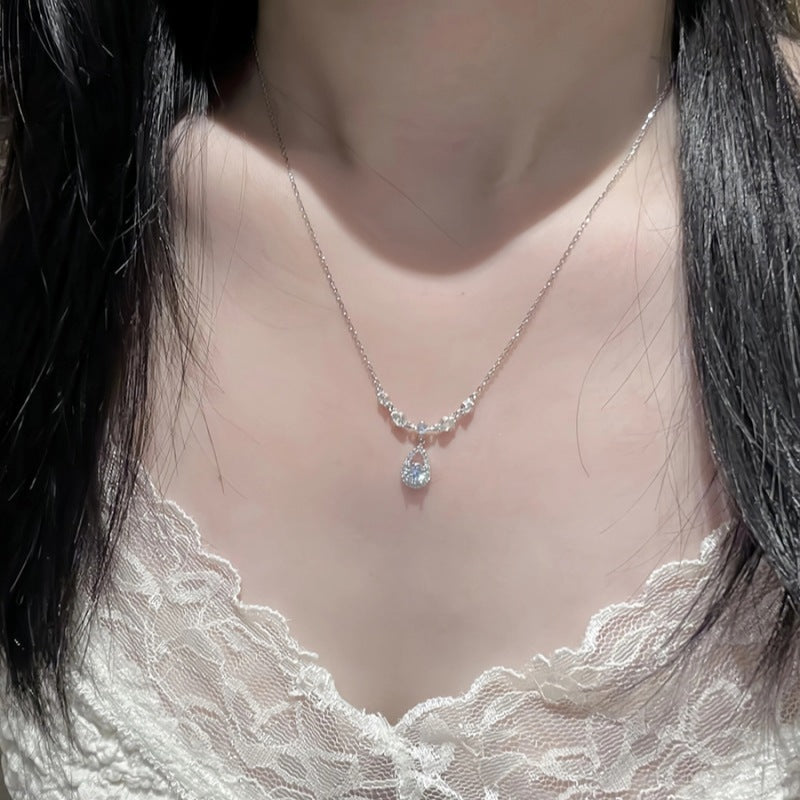 S925 Sterling Silver Moissanite Water Drop Necklace – D-Color VVS1 Lab Diamond Pear Pendant, French Light Luxury High-End Clavicle Chain for Women