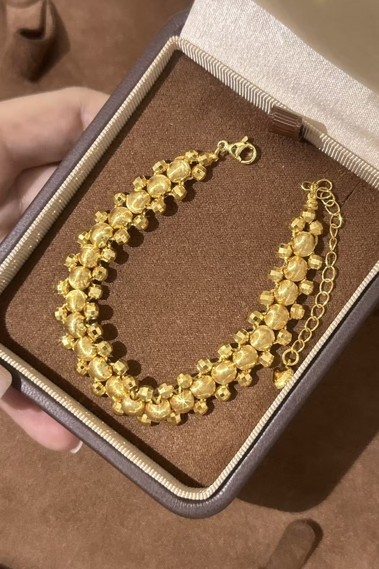Alluvial Gold Explosive Cat Eye Transfer Bead Braided Bracelet For Women 2025 Popular Alluvial Gold Bracelet Fashionable And Versatile High-End