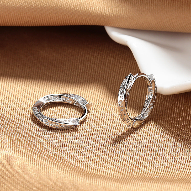 925 Sterling Silver Mobius Hoop Earrings - Minimalist Twisted Infinity Huggie Earrings for Men & Women