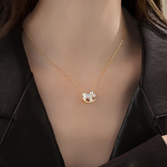 White Pony Zodiac Pendant Necklace – 18K Gold Plated Light Luxury Sweater Chain, Niche High-End Autumn & Winter Jewelry for Women