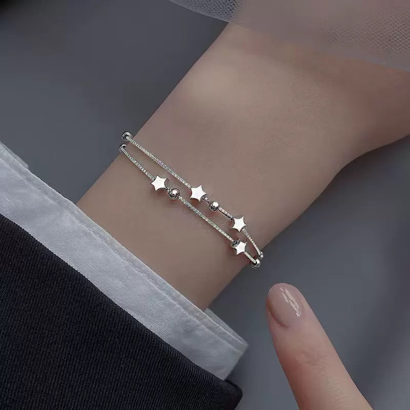 Retro Double-Layer Silver Star Bracelet – Y2K "Sweet & Cool" Stackable Chain, Versatile Unisex Couple's Accessory with High-End Finish
