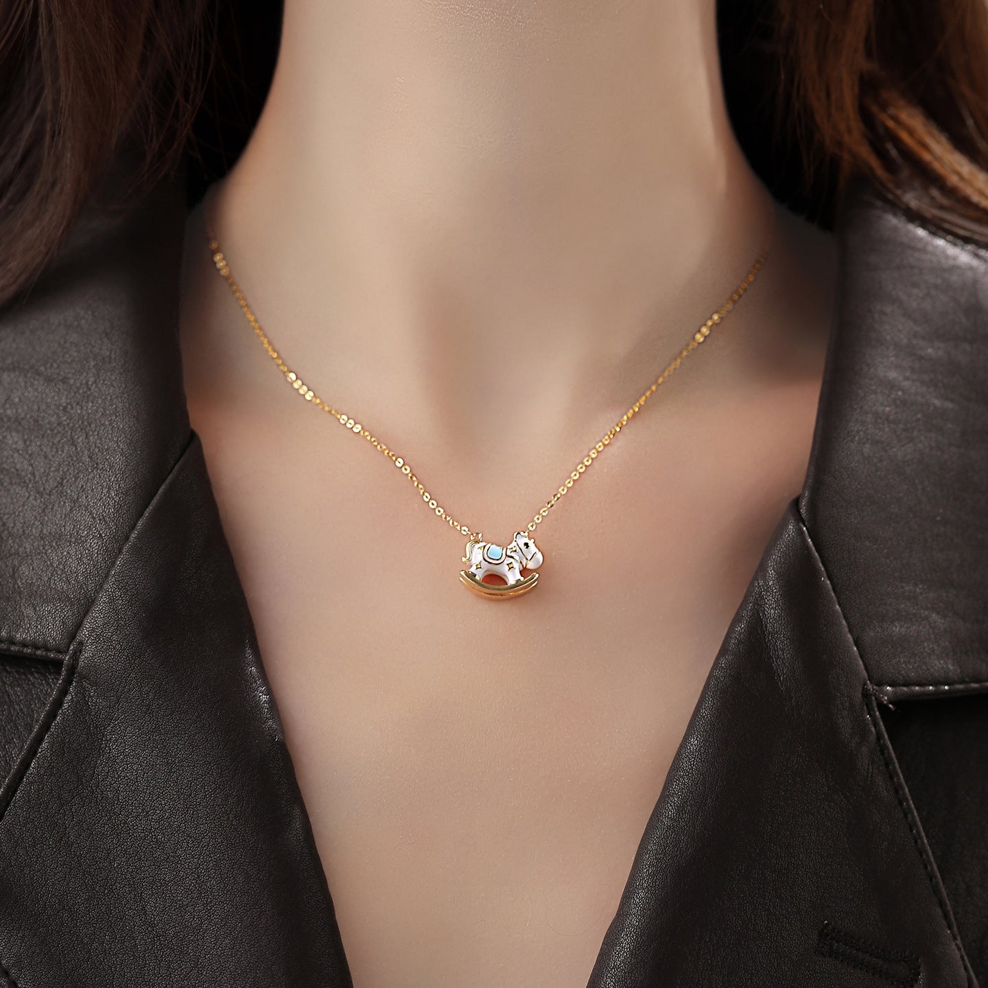 White Pony Zodiac Pendant Necklace – 18K Gold Plated Light Luxury Sweater Chain, Niche High-End Autumn & Winter Jewelry for Women