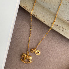 "Make Money Immediately" Lucky Pony Necklace – 18K Gold Plated "Broken Ice" Coin Pendant, High-End Light Luxury Sweater Chain for Women