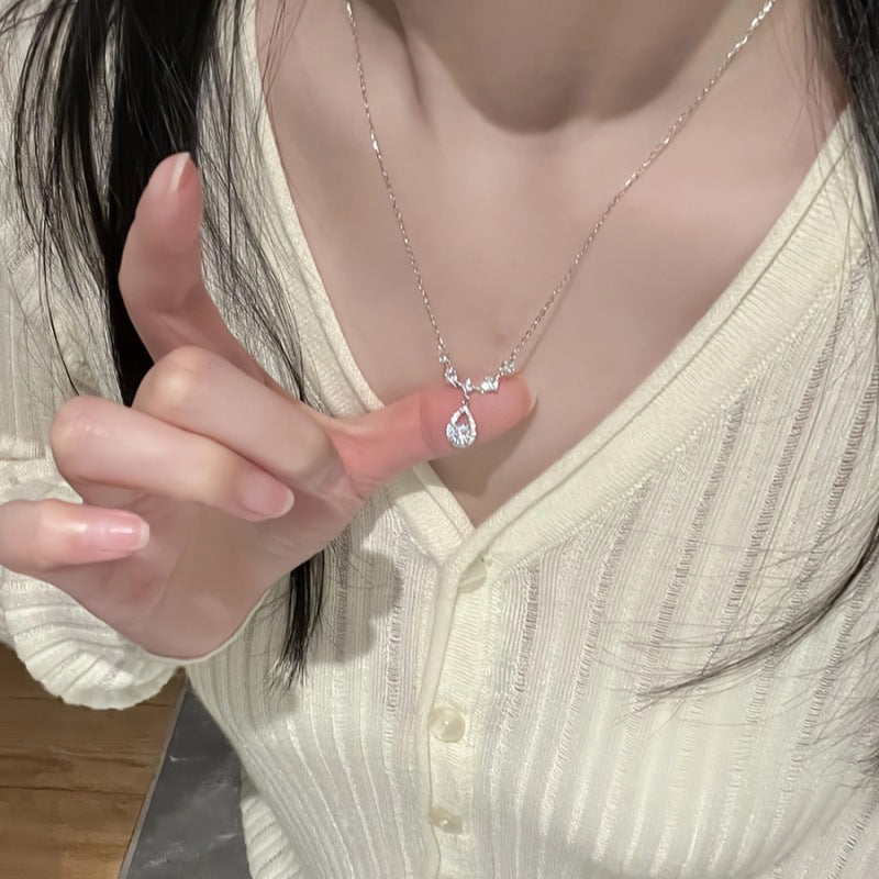 S925 Sterling Silver Moissanite Water Drop Necklace – D-Color VVS1 Lab Diamond Pear Pendant, French Light Luxury High-End Clavicle Chain for Women